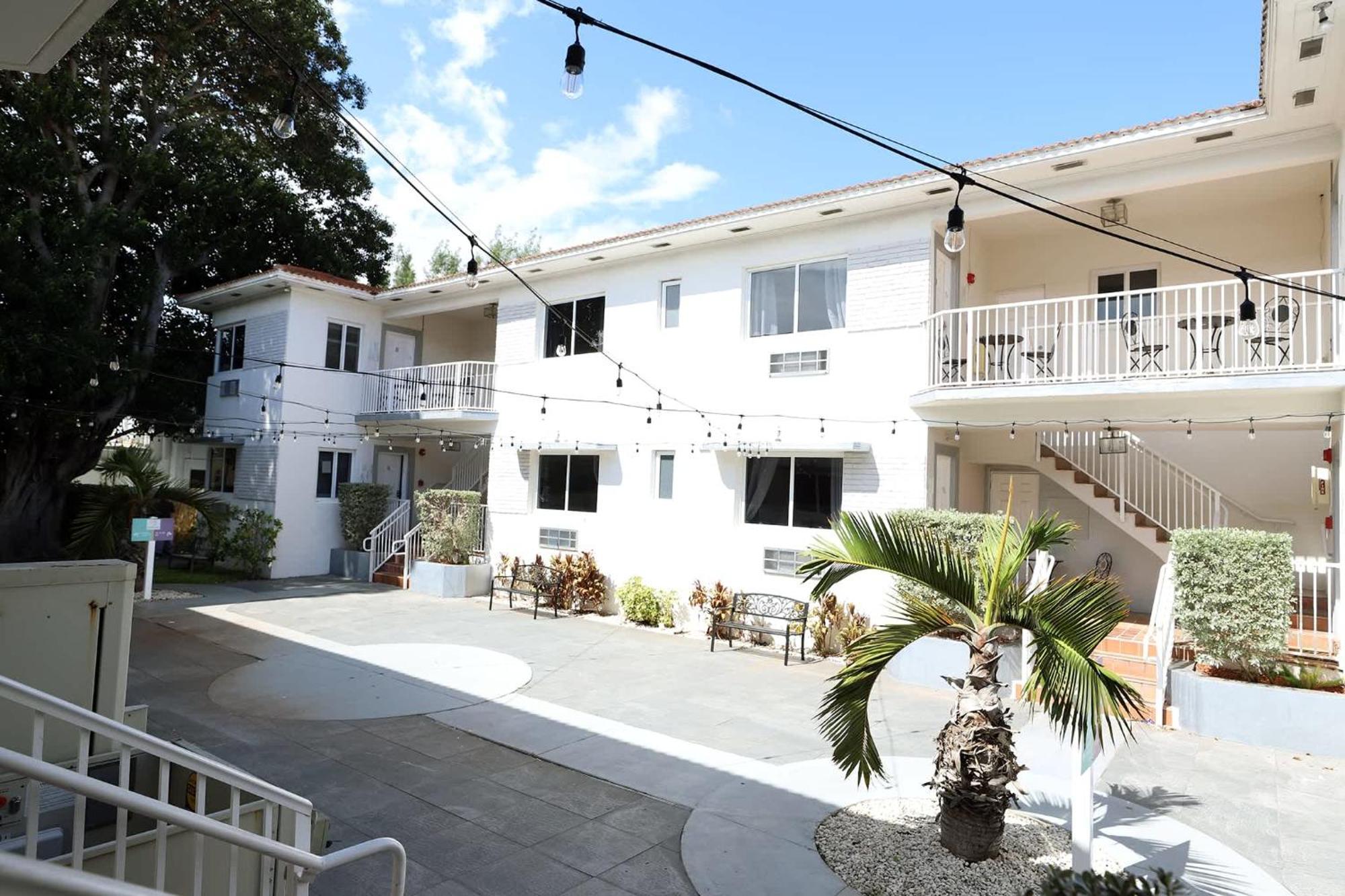 شقة Steps To Sea Miami Beach Free Parking Pet & Family Friendly المظهر الخارجي الصورة